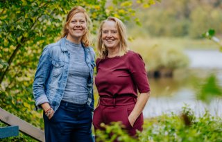 Familiebedrijfsdeskundigen+helpen+met+het+vinden+van+passende+schoenen