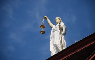 Agrarische organisaties naar de rechter over Brabants stallenbeleid
